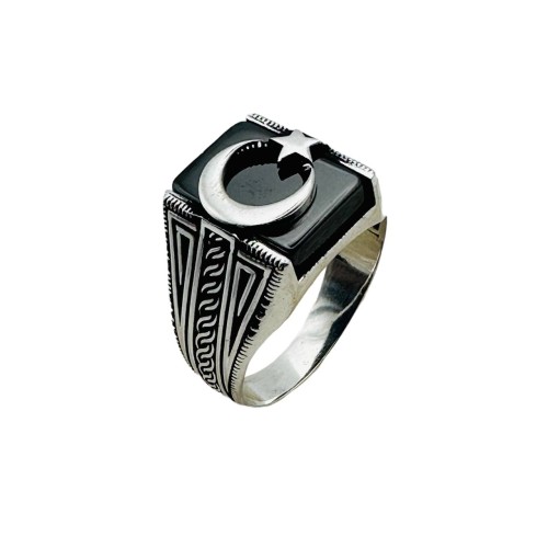 Серебро кольцо 8,2г оникс оксид 93867 21(р)