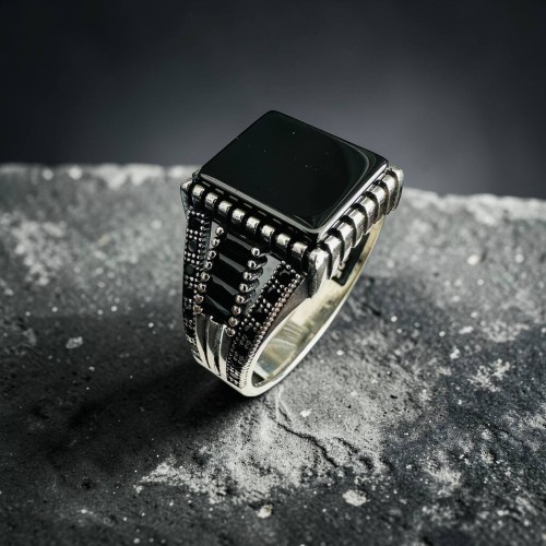 Серебро 925 пробы кольцо 7,5г оникс 94404 20(р)